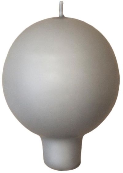 Puttipaja® Puttipaja jalallinen pallokynttilä 2 kpl vaaleanharmaa