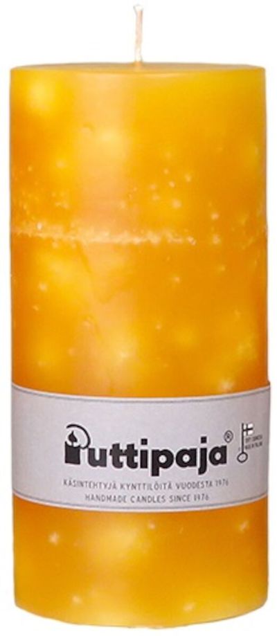 Puttipaja® Puttipaja läpivärjätty pöytäkynttilä 20 cm okra