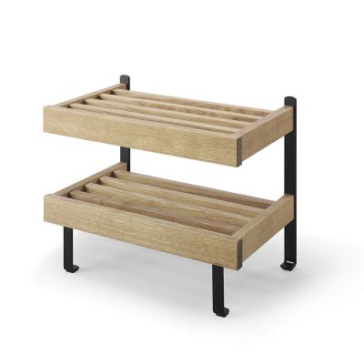 Oscarssons Möbel, Nadja kenkähylly Lakattu tammi/Matti musta teräs | Alk. 309,00 €
