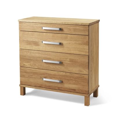 Oscarssons Möbel, Nadja lipasto H75 W70 Öljytty tammi | Alk. 1 029,00 €