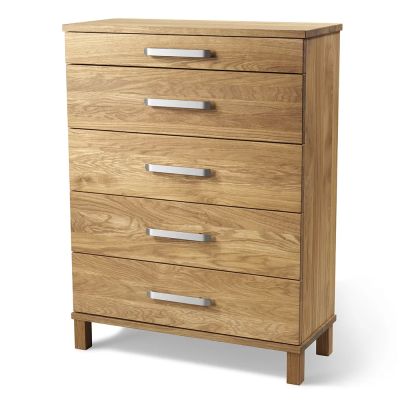 Oscarssons Möbel, Nadja lipasto H93 W70 Öljytty tammi | Alk. 1 224,00 €
