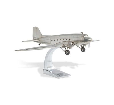 Authentic Models Dakota DC-3 -pienoismalli | Alk. 1 393,00 €