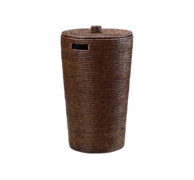 Newport Konjakki pyykkikori rottinki | Alk. 419,00 €