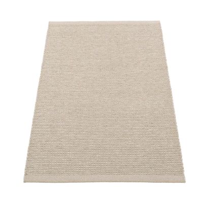 Pappelina, Emm matto 70 x 120 cm Linen/Linen Metallic | Alk. 119,00 €