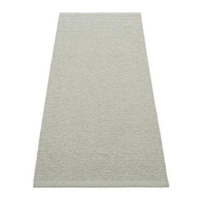 Pappelina, Emm matto Sage/Linen Met. - Linen warp 70 x 180 cm | Alk. 208,00 €