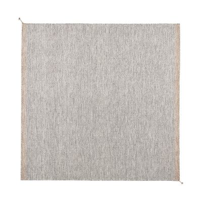 Muuto Ply matto 240x240 cm Black-white | Alk. 999,00 €