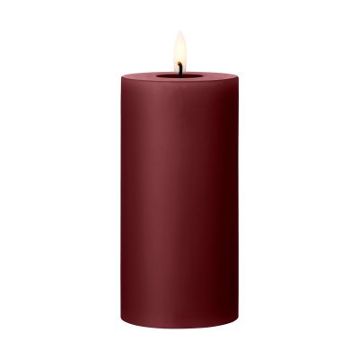 ester & erik ester & erik pöytäkynttilä LED Ø7,5x15 cm 44/2 Deep Wine | Alk. 23,00 €