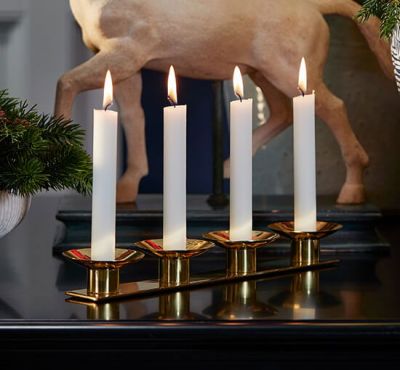 Newport Blanche-adventtikynttilänjalka, messinki | Alk. 199,00 €