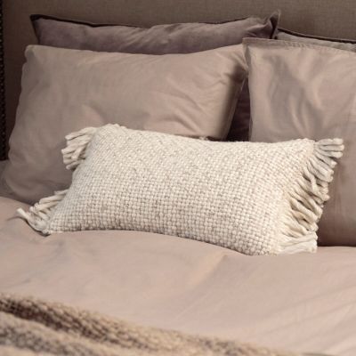 Fanni K Elea koristetyyny 30x50 cm valkoinen