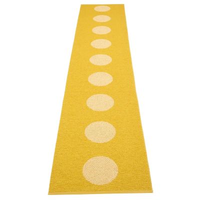 Pappelina, Vera Pop matto Mustard/Pale Yellow 70 x 360cm | Alk. 220,00 €