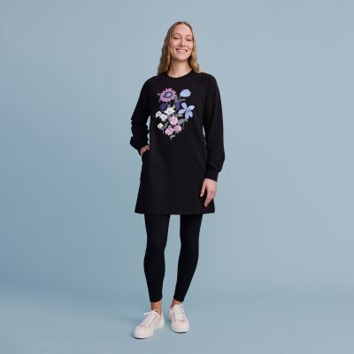 Finlayson Ihana collegetunika Musta | Alk. 54,95 €
