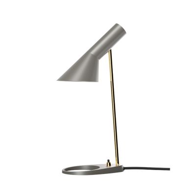 Louis Poulsen - AJ Mini Pöytävalaisin Brass/Warm Grey | Alk. 875,00 €