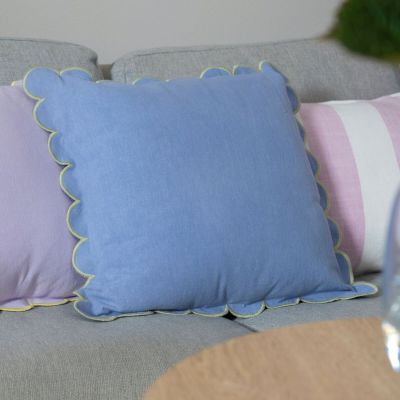 Fanni K Scallop koristetyyny 50x50 cm taivaansininen | Alk. 21,90 €