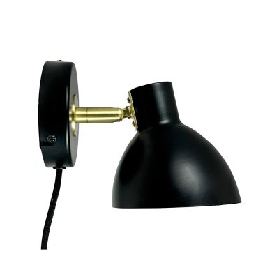 DybergLarsen - Lilje Seinävalaisin Musta/Messinki | Alk. 69,00 €