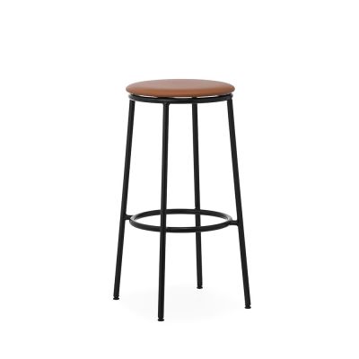 Normann Copenhagen - Circa Baarituoli H75 Upholstery Black Steel/Ultra Leather Brandy Normann Copen