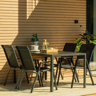 Veke Saarni-Daalia 4-hengen ruokailuryhmä musta