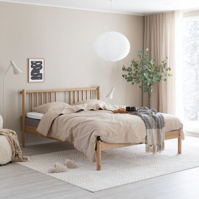 Veke Liinu sänkypaketti 160x200 cm antiikkipetsattu, pronssi jpp, yöpöydät kuvausmall