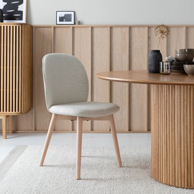 Veke Taiga tuoli kerma Monza 90, jalat valkoöljytty tammi, 4 kpl, kuvausmalli | Alk. 716,00 €