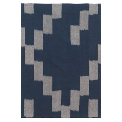 Ferm Living, Ikat Teepyyhe - Ink Blue/Parchment | Alk. 24,00 €