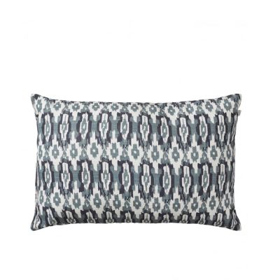 Chhatwal & Jonsson Ikat Delhi Outdoor tyyny 40x60 cm Blue/Heaven blue | Alk. 68,00 €