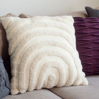 Fanni K Isla koristetyyny 50x50 cm valkoinen