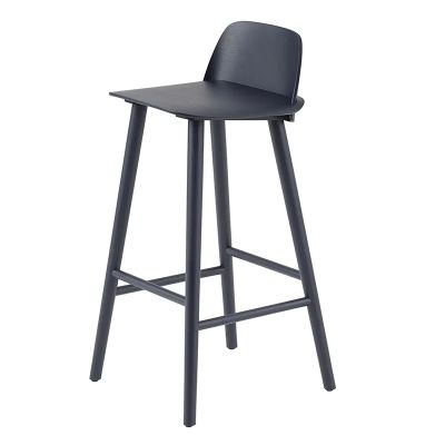 Muuto, Nerd baarituoli 75 cm - metallisen jalkatuen kanssa - Midnight Blue