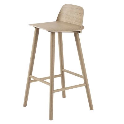 Muuto, Nerd baarituoli 75 cm - metallisen jalkatuen kanssa - Oak | Alk. 618,00 €