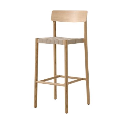 &Tradition Betty TK15 Bar Chair baarituoli 75 cm Lakattu tammi-luonnonvärinen pellava | Alk. 821,00 €