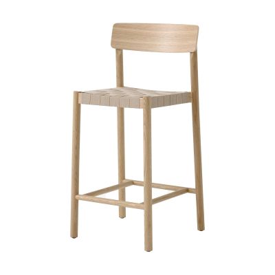 &Tradition Betty TK12 Counter Chair baarituoli 65 cm Luonnonvärinen pellava-lakattu tammi