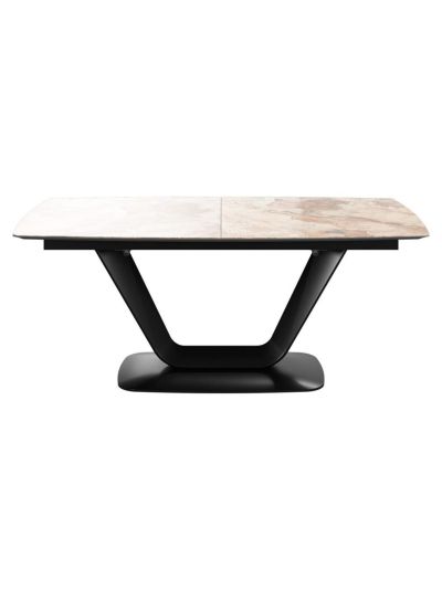BoConcept Alicante -jatkettava ruokapöytä | Alk. 4 699,00 €
