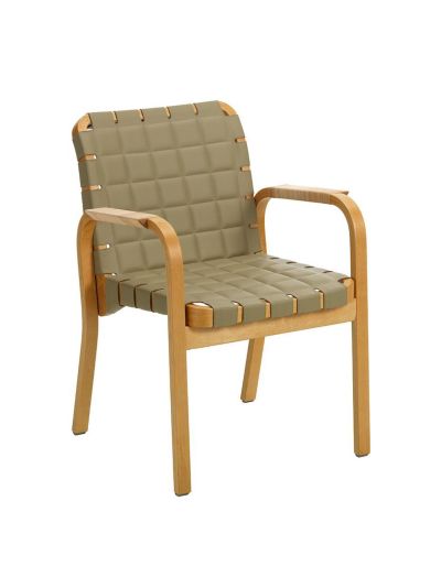 Artek Tuoli 45 | Alk. 3 340,00 €