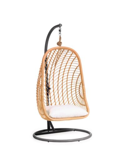Kave Home Ekaterina-riipputuoli telineellä | Alk. 582,00 €