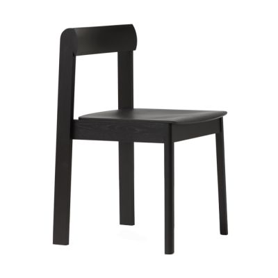 Form & Refine Blueprint-tuoli Musta | Alk. 425,00 €