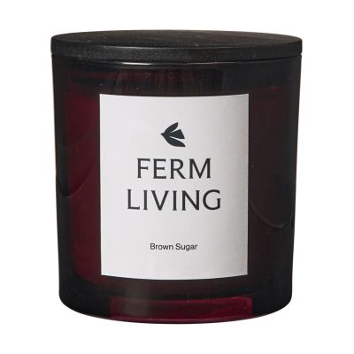 Ferm Living Vitto tuoksukynttilä 45 h Tumma viinirypäle | Alk. 39,00 €