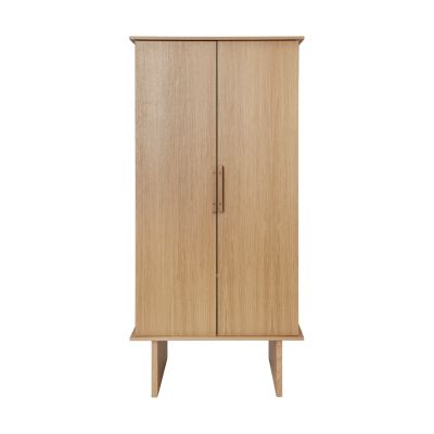Ferm Living Stilt-vaatekaappi 90x61x186 cm Natural | Alk. 2 439,00 €
