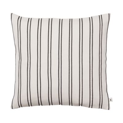 Ferm Living Twill-tyynynpäällinen 50x50 cm Off-white-black | Alk. 59,00 €