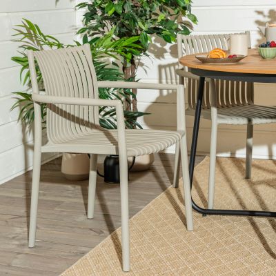 Envy Estrid tuoli beige, kuvausmalli