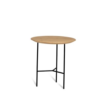 Mavis Tribeca sivupöytä tammi lakattu, mustat jalat, ø47 cm | Alk. 415,65 €