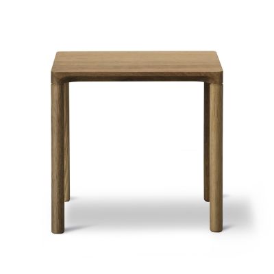 Fredericia Furniture Piloti 6700 sivupöytä Savustettu tammi korkeus 35 cm | Alk. 381,00 €
