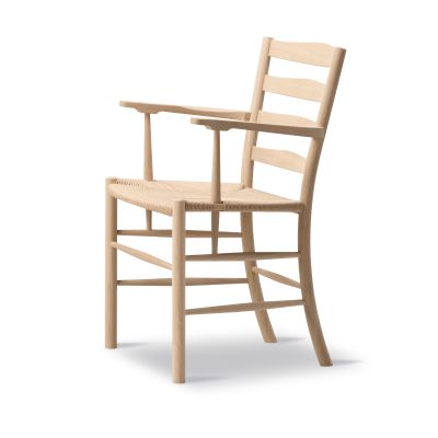 Fredericia Furniture Klint käsinojatuoli Luonnollisesti punottu saippuoitu tammi