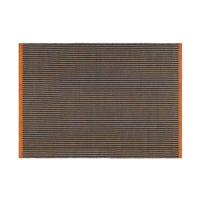 Tom Dixon Line matto Musta 200x300 cm | Alk. 474,30 €