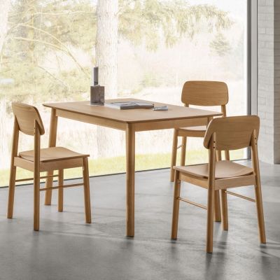 Veke Tovi 4-hengen ruokailuryhmä lakattu tammi