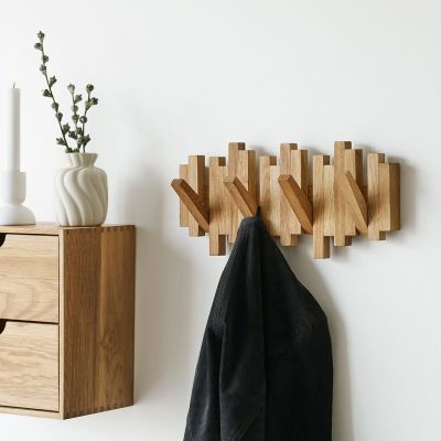 House Nordic Caltra seinänaulakko 4-koukulla tammi | Alk. 49,00 €