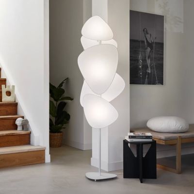 MARKET SET - Screen-maavalaisin, valkoinen paperi, korkeus 179 cm