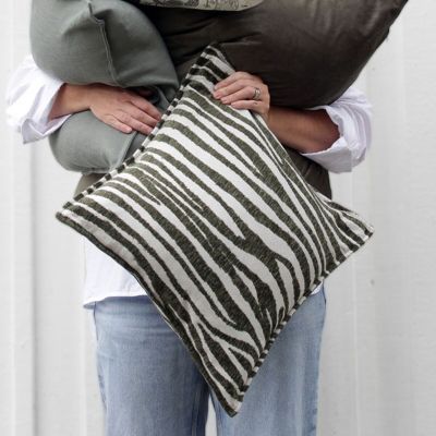 Svanefors Marty tyynynpäällinen 45x45 cm sammaleenvihreä