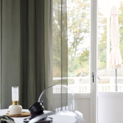 Svanefors Rimy verhot 2x140x300 cm sammaleenvihreä