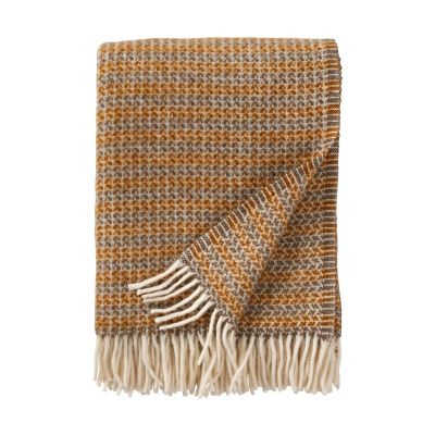 Klippan Yllefabrik Curve villahuopa 130×200 cm Creme caramel