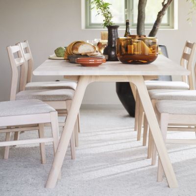 Rowico Home Clapperton ruokapöytä220x95 cm valkopesty tammi, asiakaspalautus