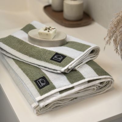 Fanni K Hanko pyyhe 70x140 cm agaven vihreä