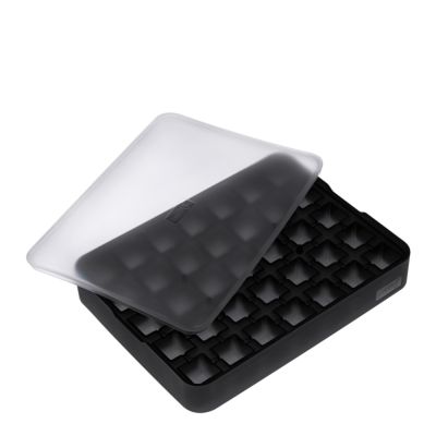 Lurch - Isbitform till tärningar 2x2 cm Svart